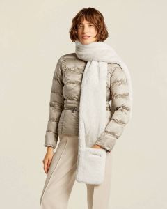 Beaumont Shawl Backend